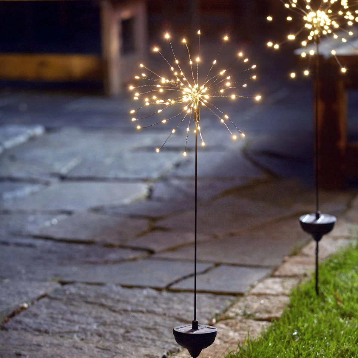 LED Solarstab Feuerwerk Gartendeko In Schwarz - H: 100cm 2 LED Solarstab Feuerwerk Gartendeko In Schwarz - H: 100cm – Bild 2
